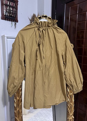 Bej Yüksek Yakalı Kadın Keten Gömlek - Görsel 2