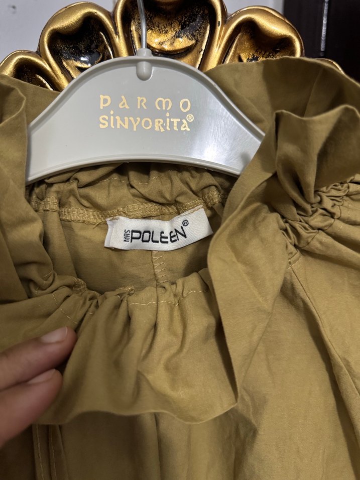 Bej Yüksek Yakalı Kadın Keten Gömlek - Görsel 4