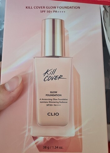 clio glow fondöten