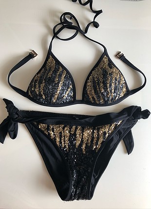 s Beden siyah Renk Network small beden siyah önü siyah,altin rengi payetli bikini