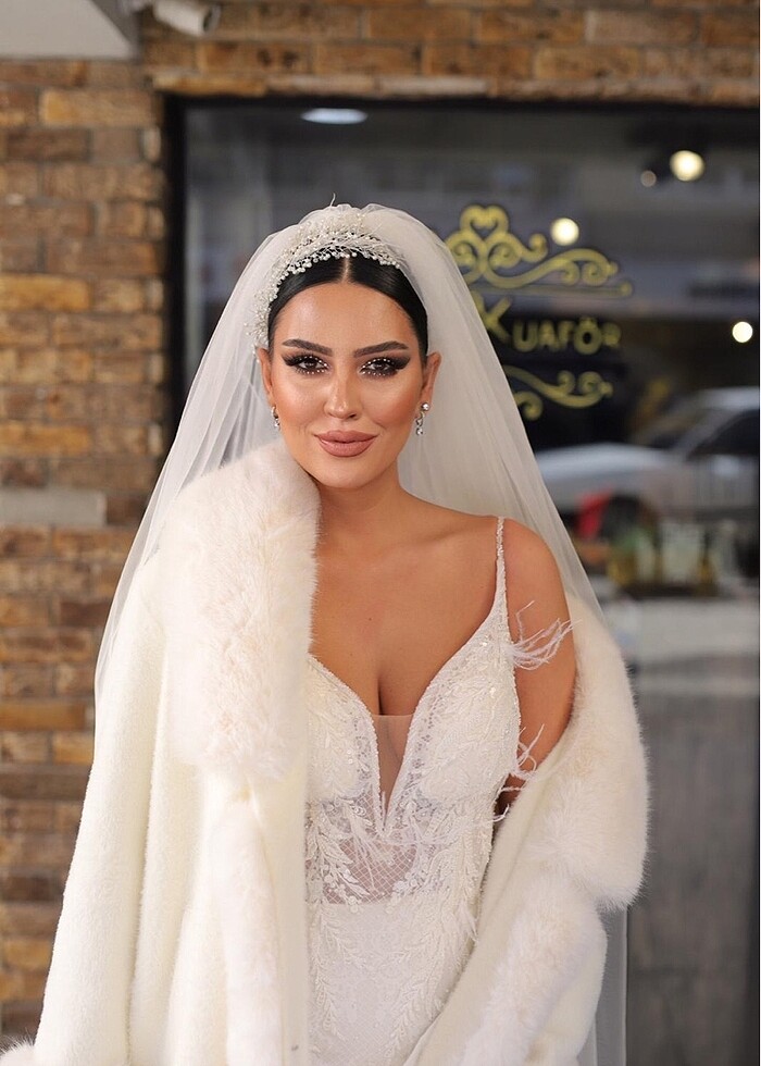 Aysira dantel gelinlik - Görsel 2