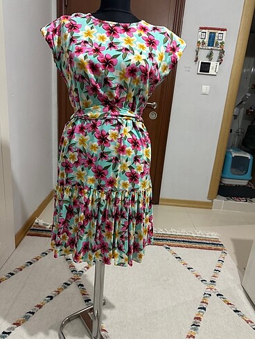40 Beden çeşitli Renk Elbise