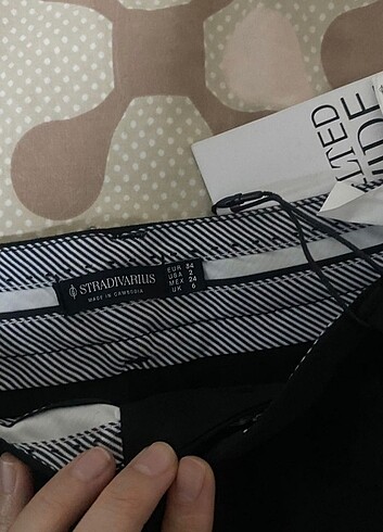 34 Beden Stradivarius pantolon