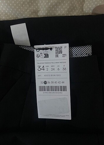 34 Beden siyah Renk Stradivarius pantolon