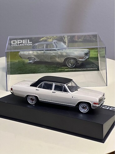 Beden Renk Opel diplomat V8 limousino