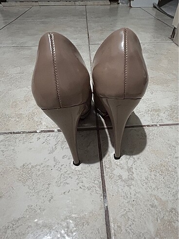 Bayan topuklu ayakkabı - Görsel 6