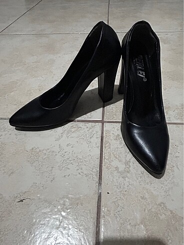 Bayan topuklu ayakkabı - Görsel 5