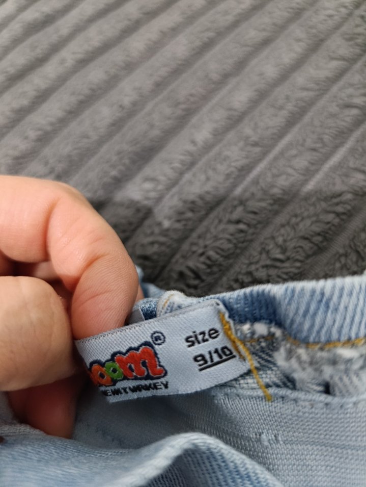 Nakışlı Düğmeli Mavi Mini Denim Etek - Görsel 4