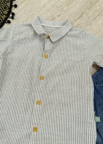 Erkek Bebek Gri Çizgili Kısa Kollu Gömlek ve Kot Pantolon - Görsel 2