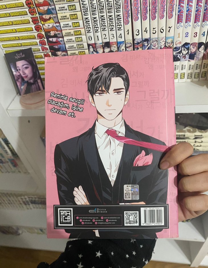 Sekreter Kim'in Nesi Var - Cilt 1 - Görsel 2