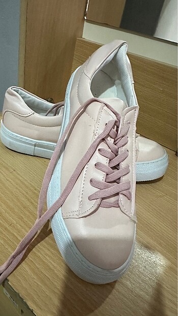 LC Waikiki Spor ayakkabı