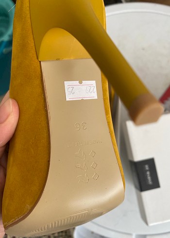 Sarı Süet Stiletto Kadın Ayakkabı - Görsel 5