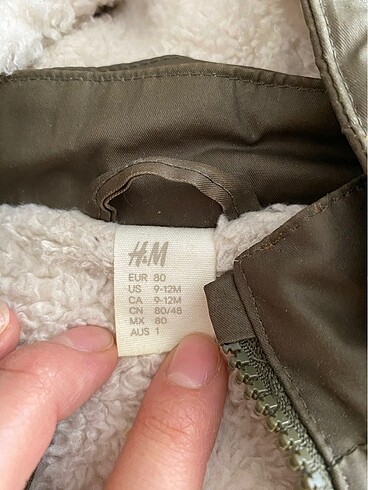 H&M kız bebek mont - Görsel 2