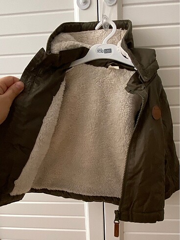 H&M kız bebek mont - Görsel 3