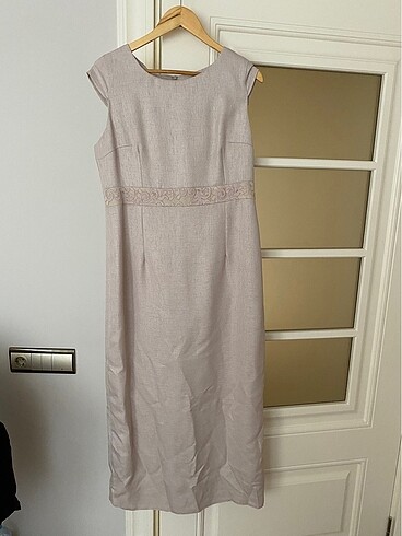 Pudra rengi ceketli tesettür abiye - Görsel 3