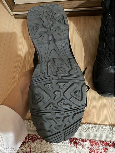 YDS ERKEK BOT - Görsel 5