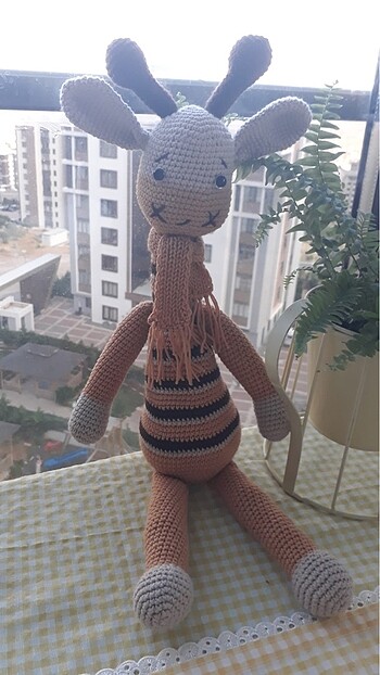 Amigurumi oyuncak zürafa