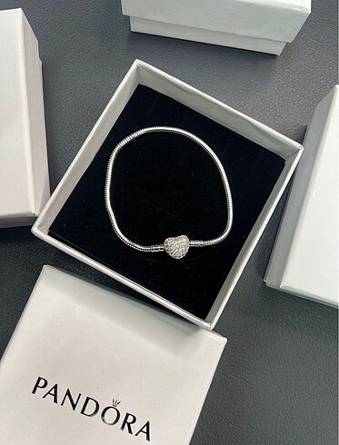 Pandora