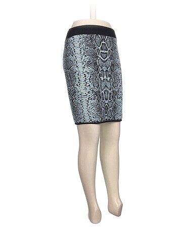 H&M H&M Mini Etek %70 İndirimli.