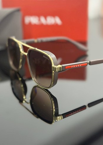 Prada Klasik Kadın Güneş Gözlüğü