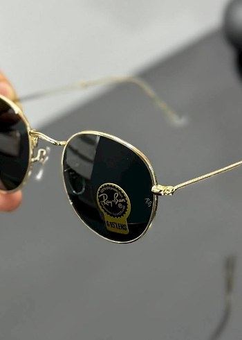 Beden altın Renk Ray-Ban Parlak Altın Kadın Güneş Gözlüğü