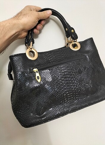 Siyah el ve çapraz bayan çanta 