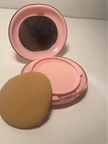  Beden amuse dew power vegan cushion 1,5 natural