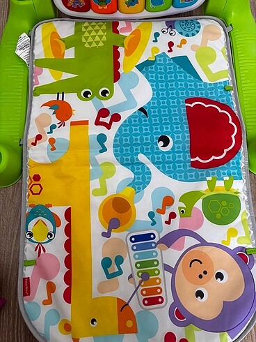  Beden Fisher price delüx piyanolu oyun halısı