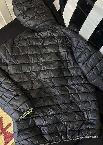 Defacto - Kapüşonlu Siyah Erkek Çocuk Mont - Görsel 4