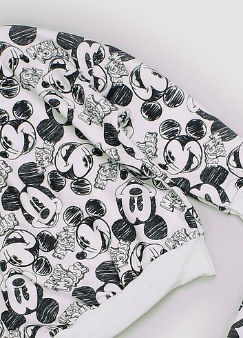 6 Yaş Beden Zara Mickey siyah beyaz takım