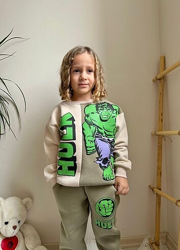 Zara Hulk Sardonlu Takım 