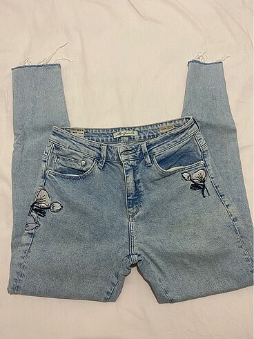 m Beden Jeans