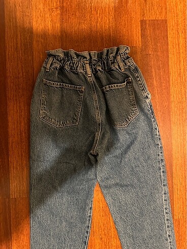 Twist jean