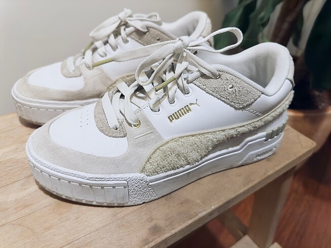 Puma sneakers