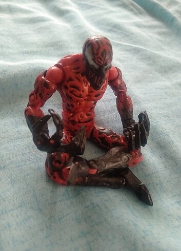 Beden Renk Hasbro Marvel legends carnage 2008
