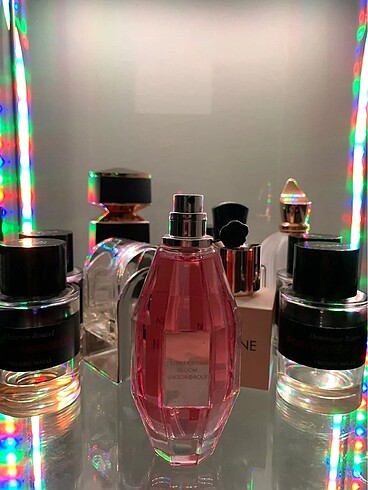 Viktor&Rolf Flowerbomb Bloom