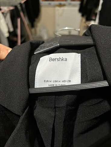 m Beden siyah Renk Bershka Blazer
