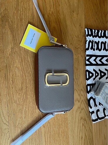 Beden Marc Jacobs