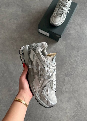 New Balance 1906A - Concrete Silver