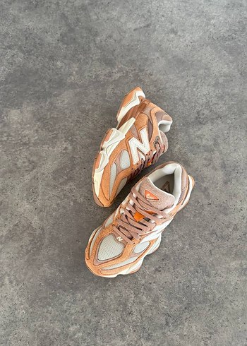New Balance New Balance 9060 Flat Taupe