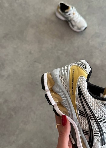 38 Beden beyaz Renk Asics Gel K a y a n o 14 Silver Gold