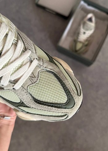 New Balance 9060 Olivine - Görsel 6