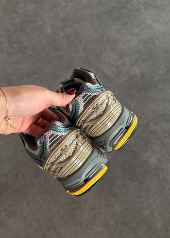 38 Beden mavi Renk New Balance 1906R