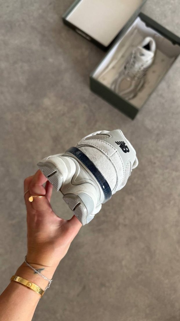 New Balance 9060 silver metallic grey - Görsel 2