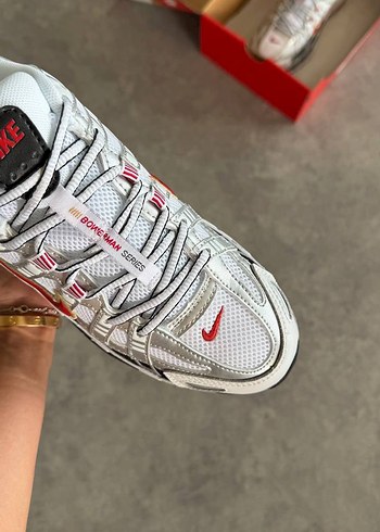 42 Beden Nike P-6000 Platinum VARSİTY RED