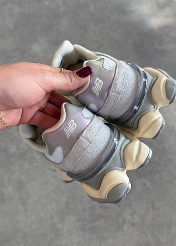 New Balance 9060 Light Grey White - Görsel 6