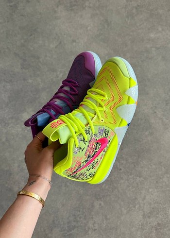 Nike kyrie 4 confetti