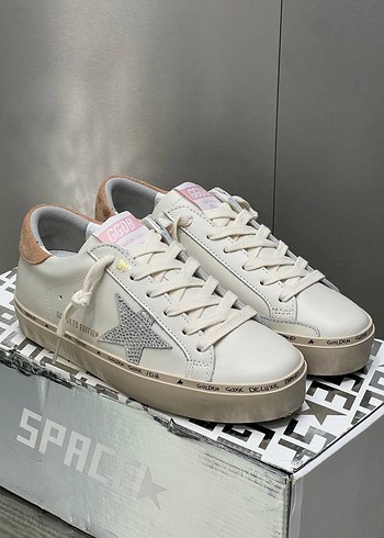 Golden Goose Deluxe