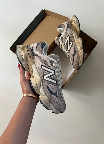 38 Beden çeşitli Renk New Balance 9060