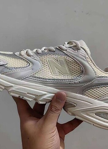 38 Beden New Balance 530 bej